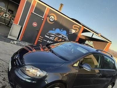 Second-hand VW Golf VI 122 CP (89 kW) 2009 Hatchback