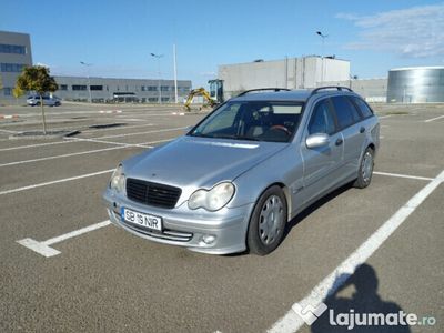 Mercedes C220