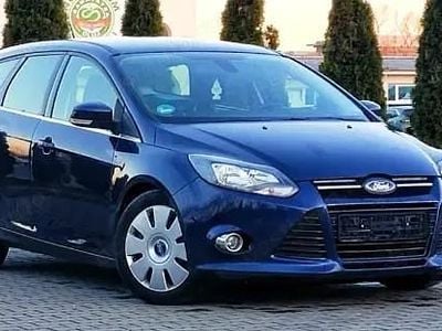 Second-hand Ford Focus Titanium 140 CP (102 kW) 2013 Albastru Break
