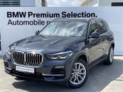 second-hand BMW X5 xDrive30d