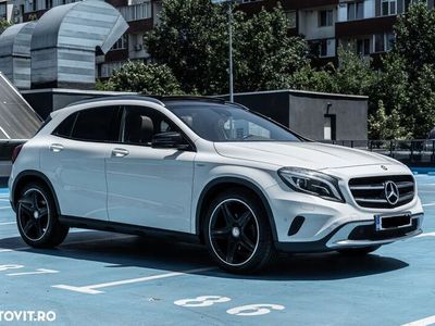 Mercedes GLA220