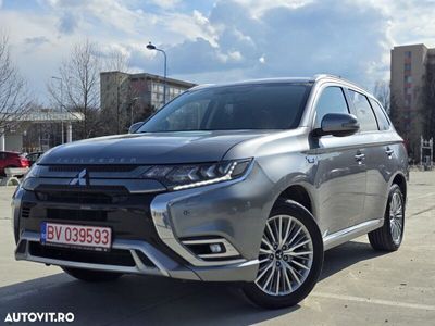 second-hand Mitsubishi Outlander P-HEV 