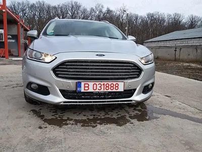 Second-hand Ford Mondeo 2015 Gri Berlinǎ
