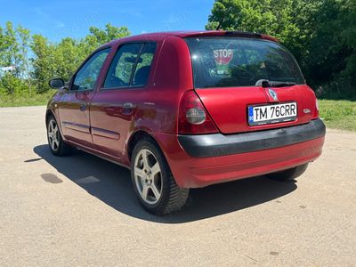 second-hand Renault Clio 1.5 dci an 2005