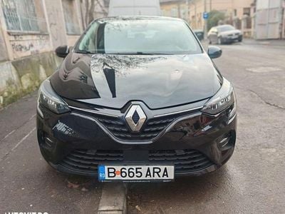 Second-hand Renault Clio V 140 CP (102 kW) 2021 Culoarenegru Hatchback