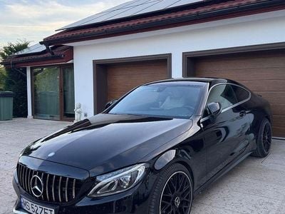 Culoarenegru Utilizat 2017 Mercedes C220 AMG line Coupe | 19.500 EUR (Preț OK)