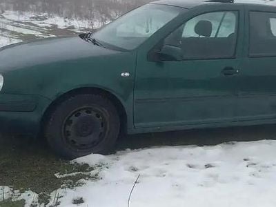 Second-hand VW Golf IV 75 CP (55 kW) 2002 Berlinǎ