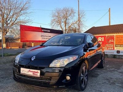 Culoarenegru Utilizat 2011 Renault Mégane III Bose Edition | 5.299 EUR (Preț OK)