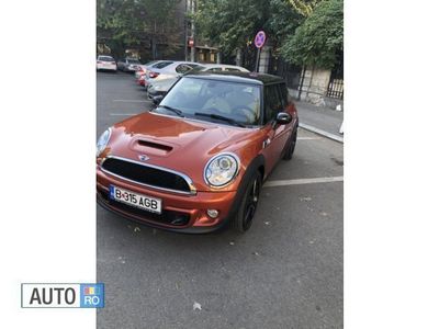 Second-hand Mini Cooper S Coupé 143 CP (105 kW) 2013 Portocaliu Coupe