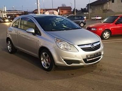 Argintiu Utilizat 2008 Opel Corsa Hatchback | 1.990 EUR (Preț OK)