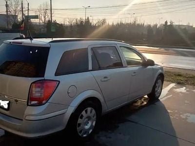 Second-hand Opel Astra 116 CP (85 kW) 2011 Break