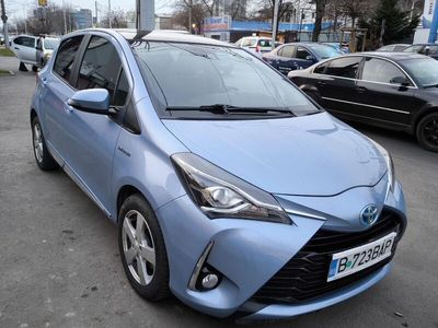 second-hand Toyota Yaris Hybrid 