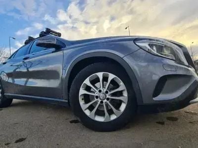 Mercedes GLA200
