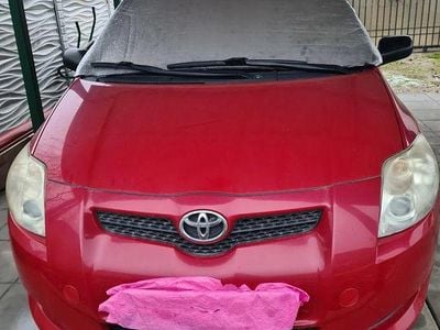 Culoarerosu Second-hand 2009 Toyota Auris Terra Hatchback | 6.600 EUR (Scump)