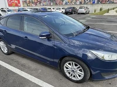 Second-hand Ford Focus 95 CP (69 kW) 2018 Albastru Hatchback