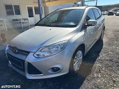 Second-hand Ford Focus Trend 125 CP (91 kW) 2014 Culoaregri Break