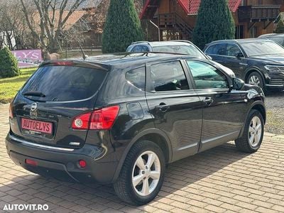 Culoarenegru Utilizat 2009 Nissan Qashqai I-Way SUV | 5.850 EUR (Preț OK)
