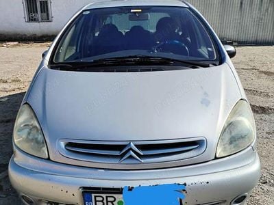 Gri Utilizat 2003 Citroën Xsara Picasso Monovolum | 5.500 EUR