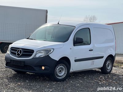 Mercedes Citan 109