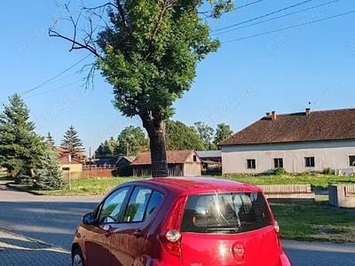 Rosu Utilizat 2010 Opel Agila Hatchback | 4.250 EUR