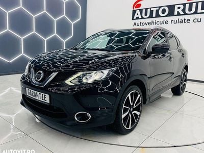 Culoarenegru Utilizat 2015 Nissan Qashqai Tekna SUV | 11.490 EUR (Puțin scump)