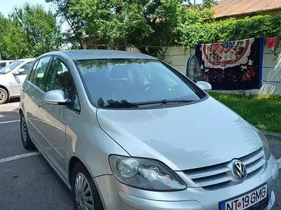 Utilizat 2006 VW Golf V Hatchback | 3.450 EUR (Puțin scump)