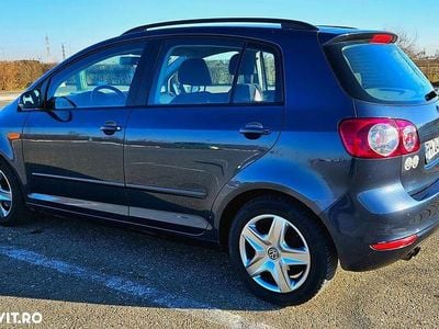 Culoarealbastru Second-hand 2010 VW Golf VI Exclusive Hatchback | 5.900 EUR (Puțin scump)