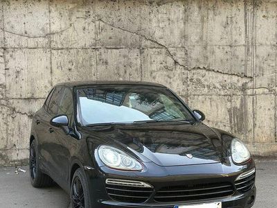 Culoarenegru Second-hand 2011 Porsche Cayenne SUV | 13.000 EUR (Puțin scump)