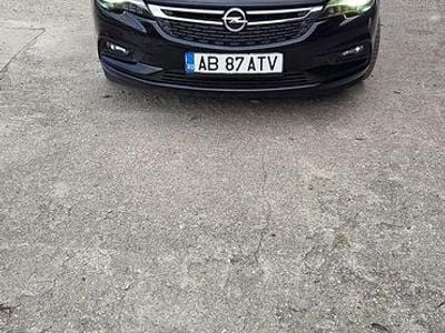 Second-hand Opel Astra Dynamic 160 CP (117 kW) 2017 Culoarenegru Break