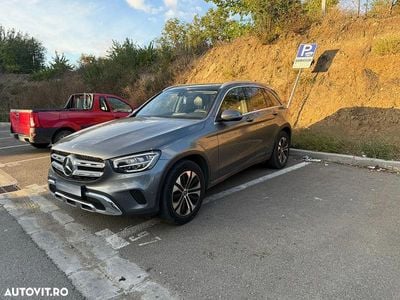 Mercedes GLC200