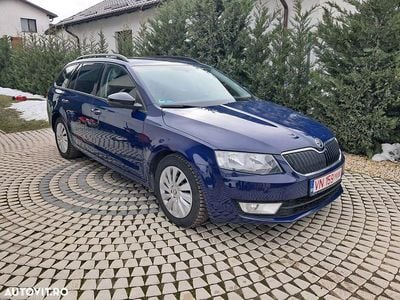 Second-hand Skoda Octavia Style 150 CP (110 kW) 2016 Culoarealbastru Hatchback