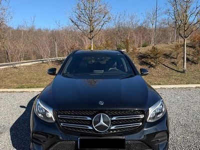 Second-hand Mercedes GLC350 AMG line 320 CP (235 kW) 2018 Culoarenegru SUV