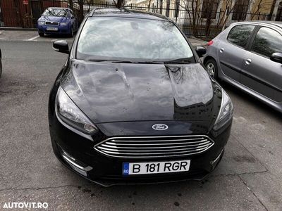 second-hand Ford Focus 2.0 TDCi Powershift Titanium