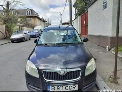 Negru Utilizat 2008 Skoda Roomster Monovolum | 2.500 EUR