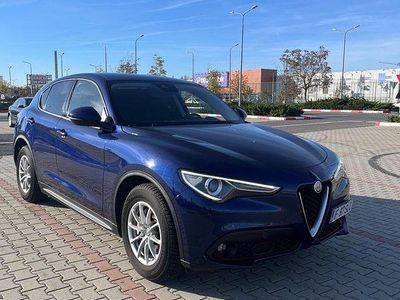 Culoarealbastru Utilizat 2018 Alfa Romeo Stelvio SUV | 17.500 EUR