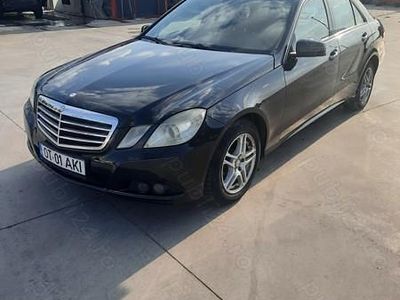 Mercedes E220