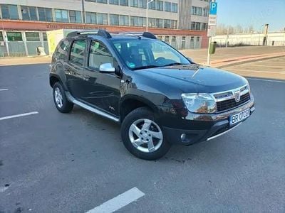 Negru Utilizat 2013 Dacia Duster SUV | 6.900 EUR (Preț OK)