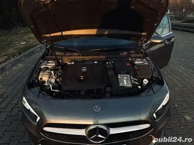 Gri Utilizat 2021 Mercedes A180 Hatchback | 21.700 EUR (Preț bun)