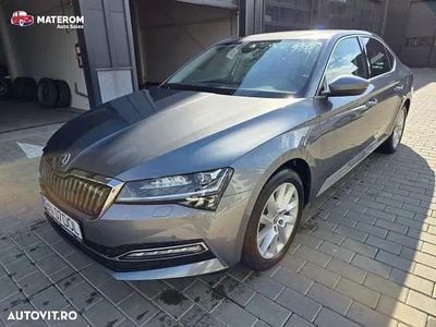 Second-hand Skoda Superb Style 156 CP (114 kW) 2022 Culoaregri Berlinǎ