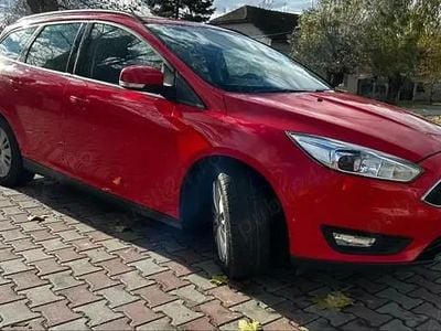 Rosu Utilizat 2015 Ford Focus Break | 5.600 EUR (Preț OK)