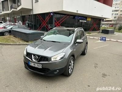 Alb Utilizat 2011 Nissan Qashqai Tekna SUV | 6.750 EUR