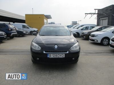 Second-hand Renault Fluence 140 CP (102 kW) 2010 Negru Berlinǎ