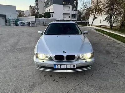 BMW 525