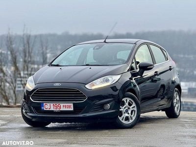 Second-hand Ford Fiesta Titanium 95 CP (69 kW) 2014 Culoarenegru Hatchback