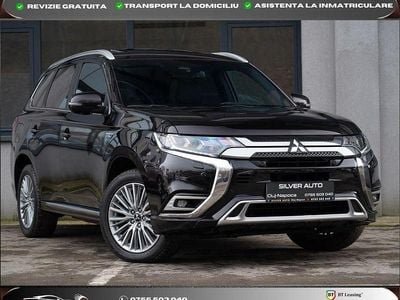Second-hand Mitsubishi Outlander P-HEV Top 136 CP (100 kW) 2019 Culoarenegru SUV