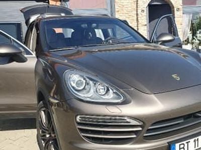 Second-hand 2012 Porsche Cayenne SUV | 15.000 EUR