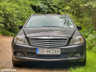 Mercedes C200