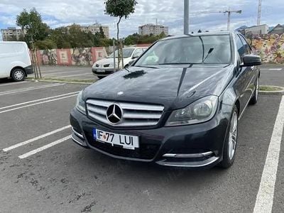 Mercedes C200