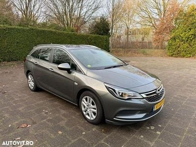 Second-hand Opel Astra Enjoy 110 CP (80 kW) 2019 Culoaregri Break