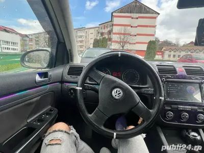 VW Golf V